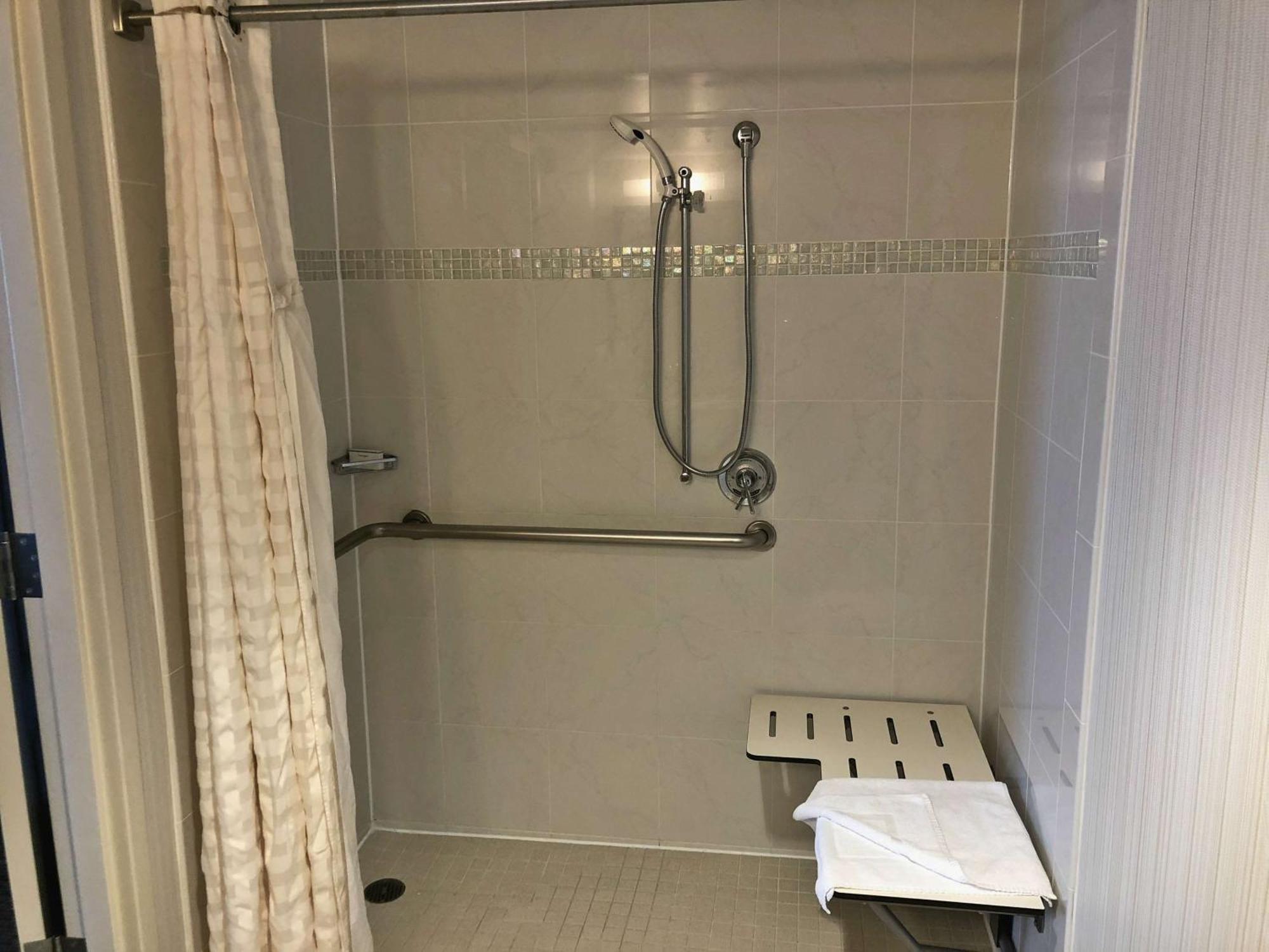 Hilton Garden Inn Baltimore Inner Harbor Экстерьер фото